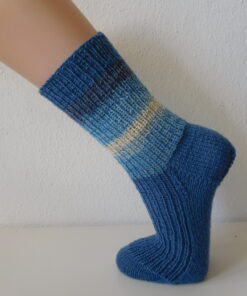Handgestrickte Wollsocken Gr. 38 - blau mit Streifenmuster im Bein