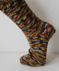 Handgestrickte Wollsocken Gr. 36 - Grau Herbstfarben - Gewürzfarben gestreift