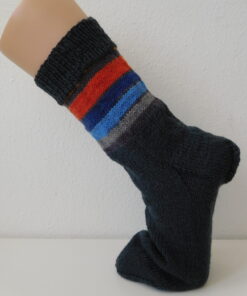 Alternative view of Handgestrickte Wollsocken Gr. 44 – Grau mit Streifenmuster im Bein
