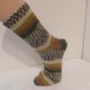 Handgestrickte Wollsocken Gr. 44-grün-gestreift
