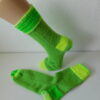 Handgestrickte Wollsocken Gr. 44 – Grün Neon – Bild 2
