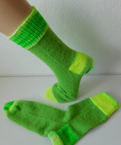 Alternative view of Handgestrickte Wollsocken Gr. 44 – Grün Neon