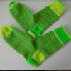 Handgestrickte Wollsocken Gr. 44 – Grün Neon – Bild 3