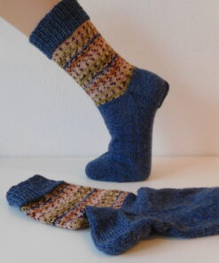Alternative view of Handgestrickte Wollsocken Gr. 40 – Jeansblau mit Steifenmuster im Bein Beige Grün