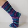 Handgestrickte Wollsocken Gr. 45 - Lila Blau Grün gestreift